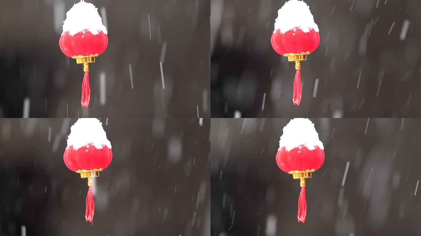 雪落在红灯笼上