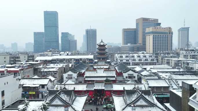 合肥城隍庙新年雪景