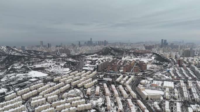 4K高清航拍龙年青岛雪景雪后