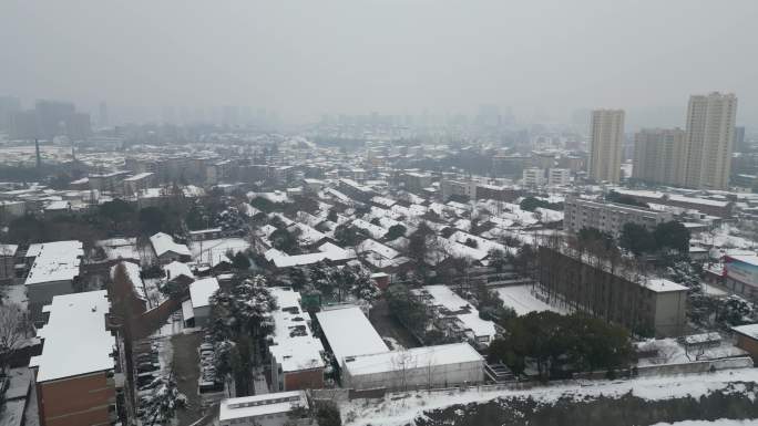 老城区 老房子 城中村 城市雪景 航拍