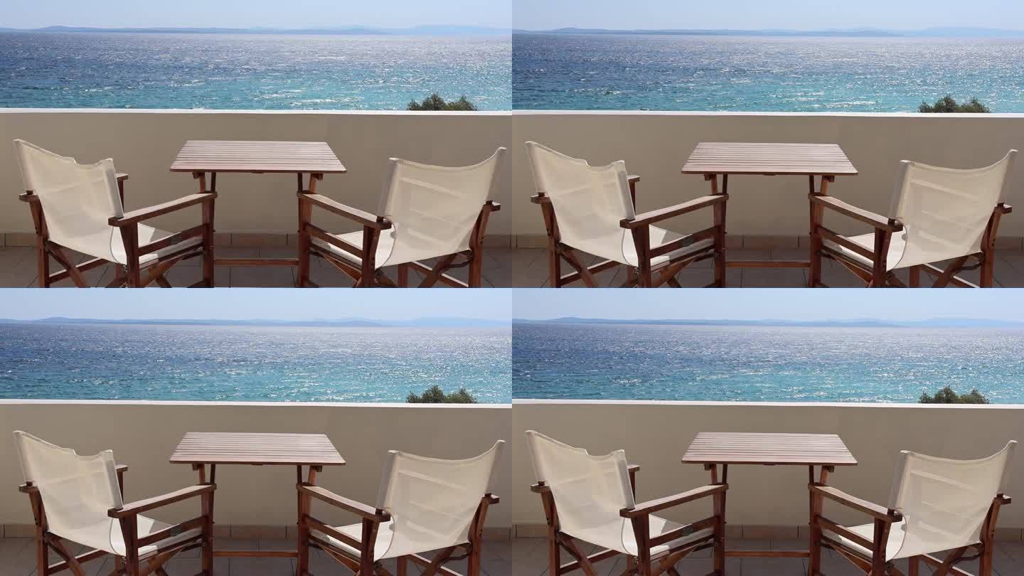 海景和躺椅
