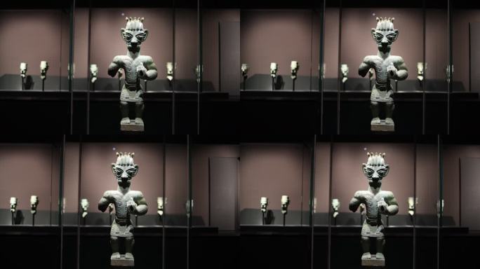 四川省文物考古研究院藏竖披发青铜人像