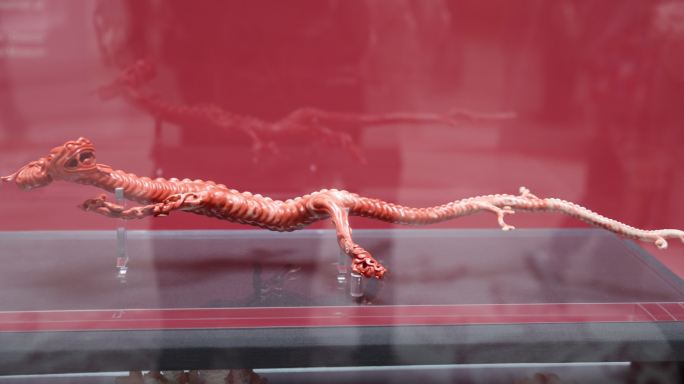 近代珊瑚龙，上海博物馆藏