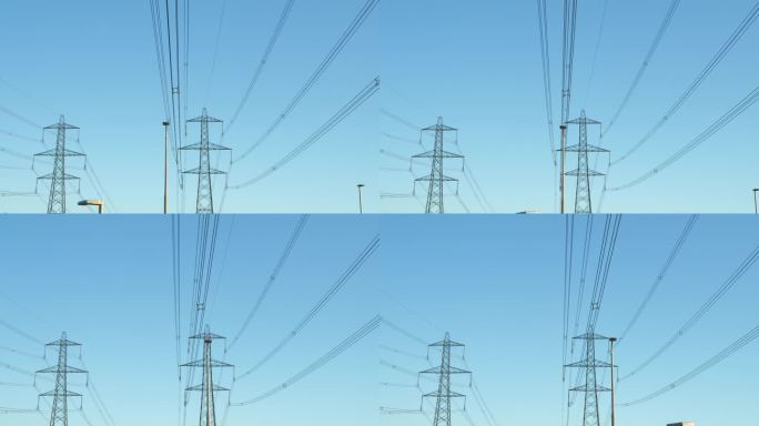 电厂附近的架空输电线路，湛蓝的天空