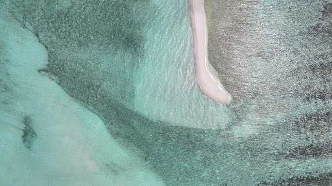 马尔代夫无人沙洲高清4K航拍
