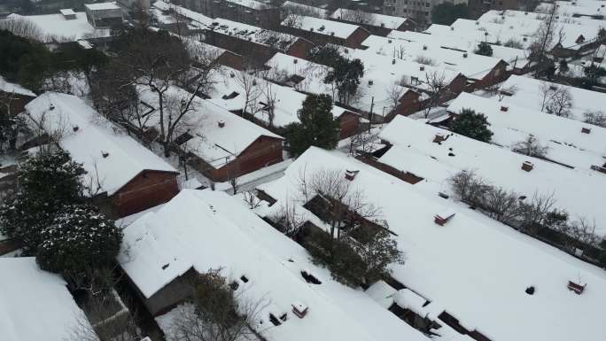 老城区 老房子 城中村 城市雪景 航拍