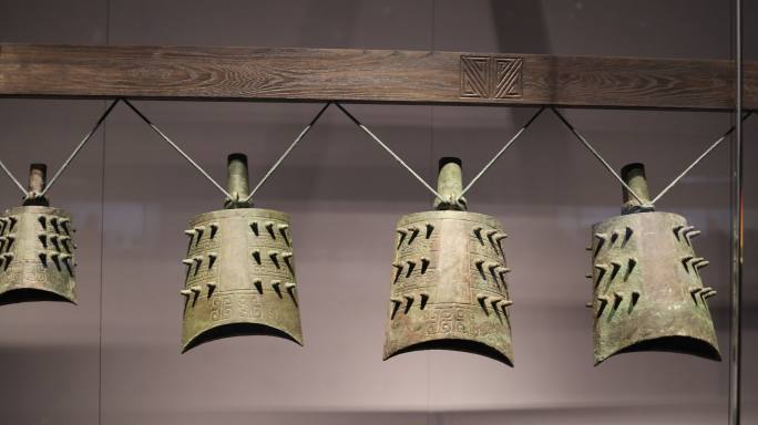 上海博物馆藏青铜器编钟