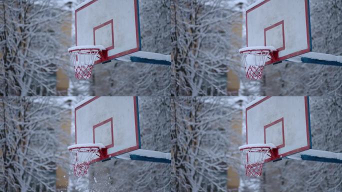 被雪覆盖的篮球网