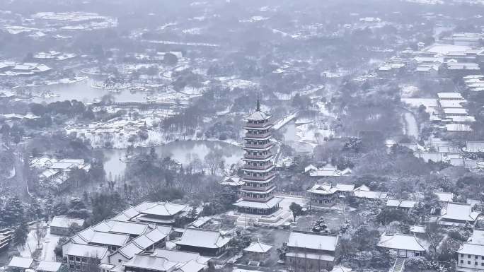 航拍扬州瘦西湖大明寺观音山宋夹城园林雪景