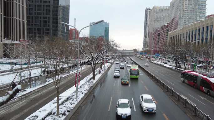 北京雪后早晨上班人流生活压力进城打工冬季