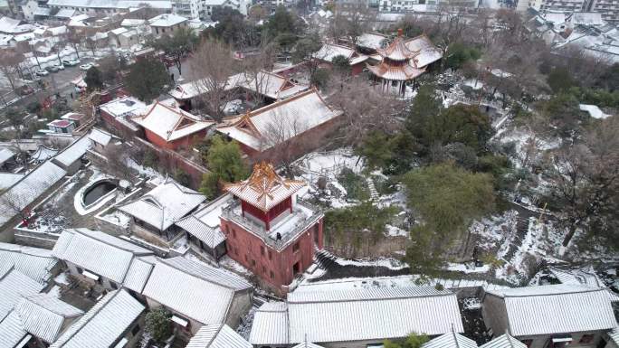 风雪戏马台