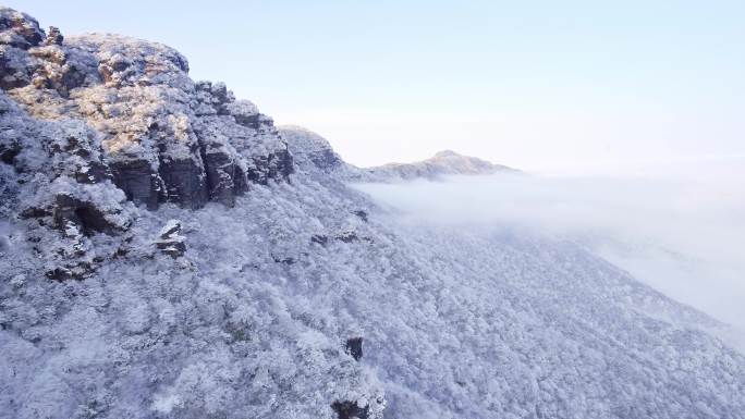 高山云海雪景仙境