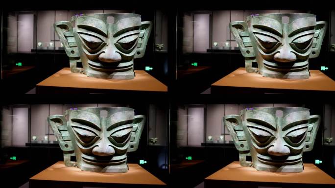 商代青铜大面具，四川省文物考古研究院藏