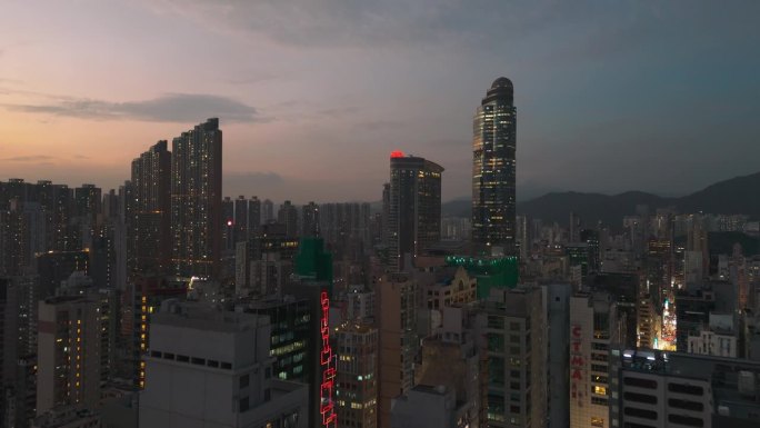 无人机拍摄的香港九龙夜景