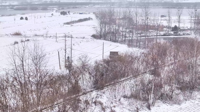 航拍小镇城市平原建筑学校飞鸟城镇农村雪景