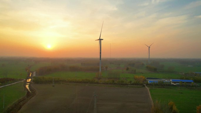 风力发电夕阳航拍4K素材