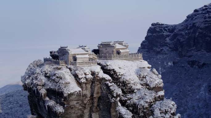 梵净山金顶雪景仙境