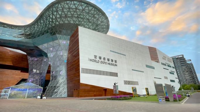 上海世博会博物馆大范围延时