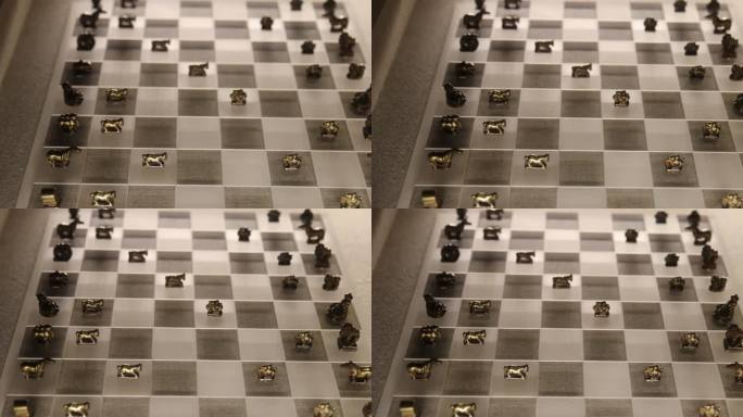 清代蒙古族铜象棋