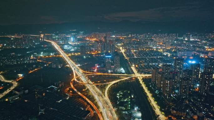 云南昆明西山区明波立交桥夜景城市航拍