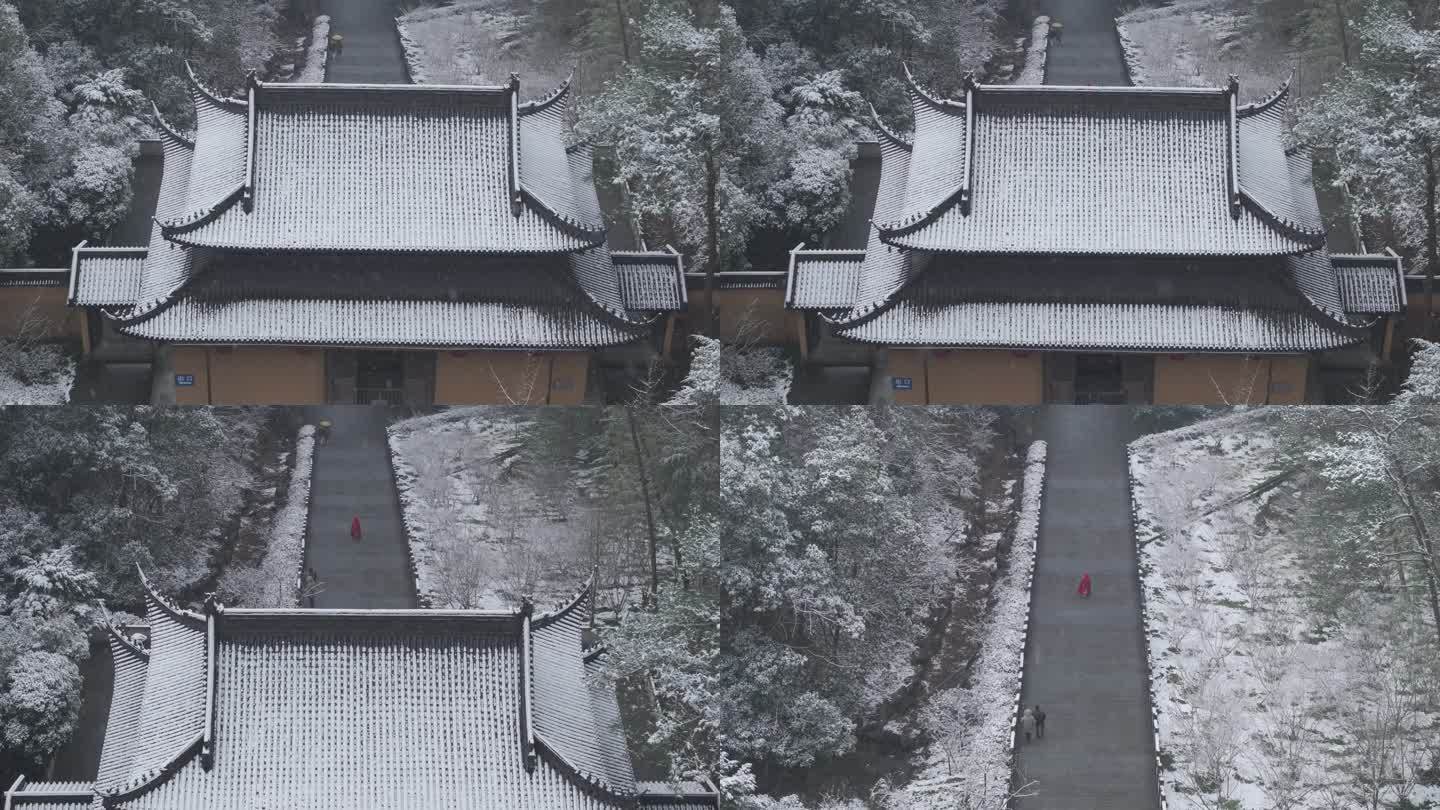 雪中寺庙航拍