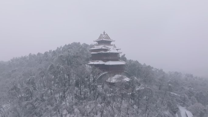 4k航拍武汉大雪中楚天阁