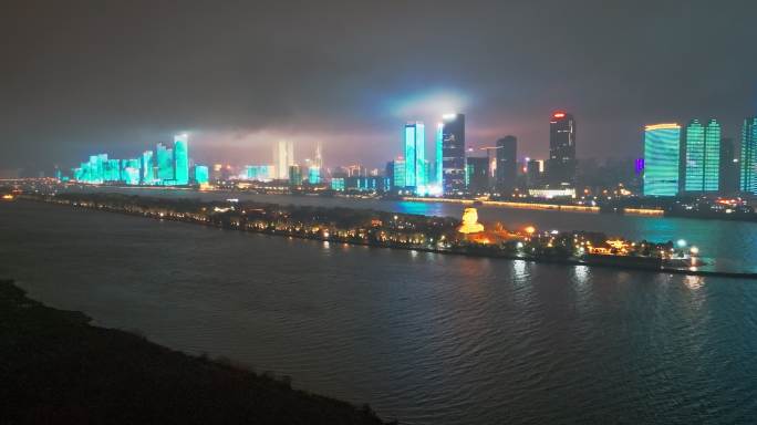 4k长沙橘子洲湘江城市夜景航拍