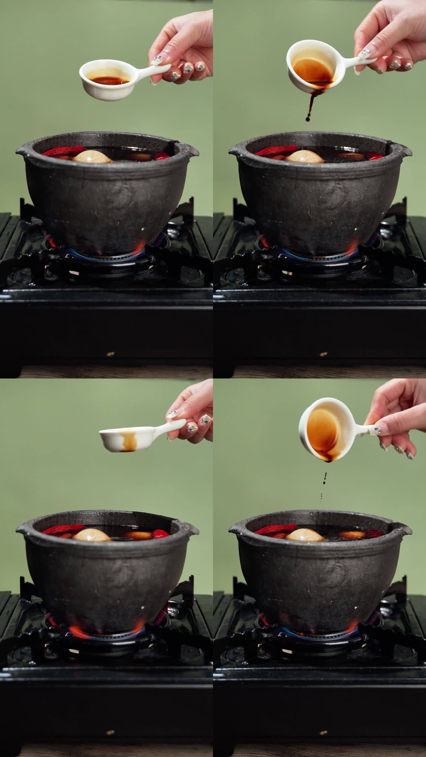 煮鸡蛋的锅中加入生抽