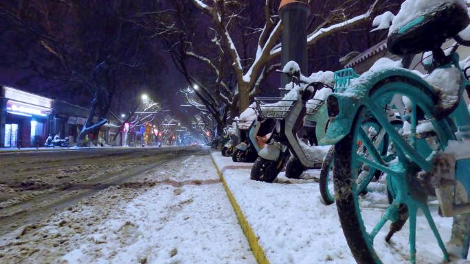 雪景夜晚