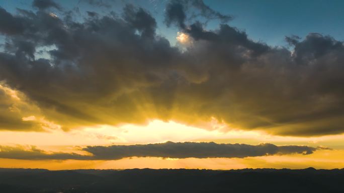 4K山区夕阳云彩2