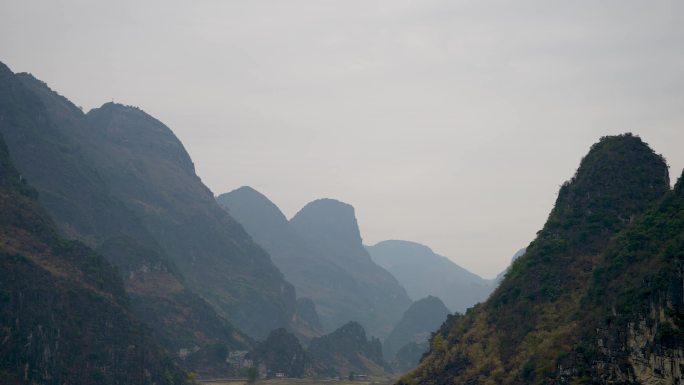 大山里的新农村