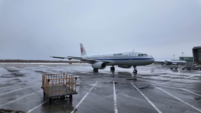 飞机除冰过程延时