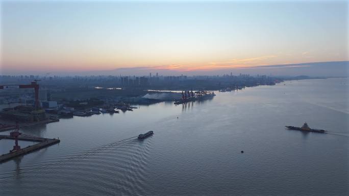 长江边码头 港口