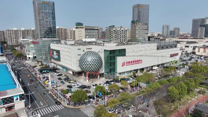 上海奉贤百联南桥购物中心