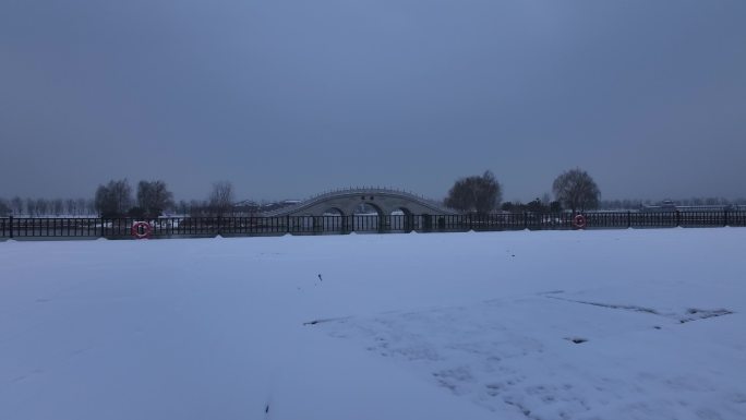 2024龙年西安地标昆明池七夕公园雪景