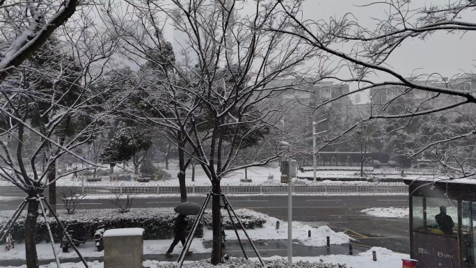 武汉雨雪冻雨霰天气航拍素材