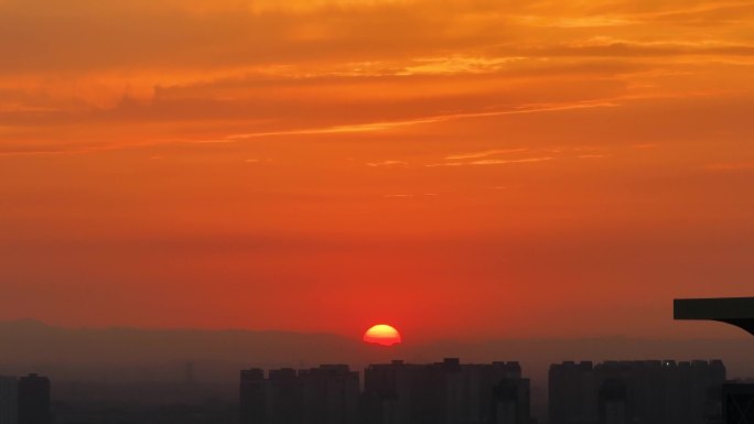 航拍西亚斯新郑夜景城市