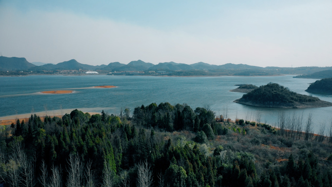 4k水库红枫湖航拍