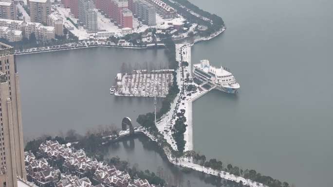 武汉藏龙岛经济开发区冻雨大雪雪景航拍