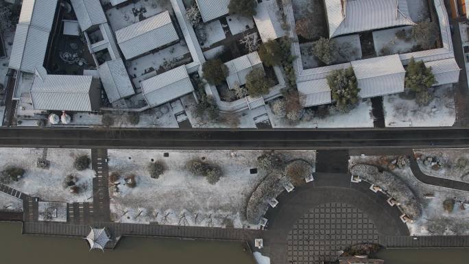 雪后的淮安里运河畔俯瞰