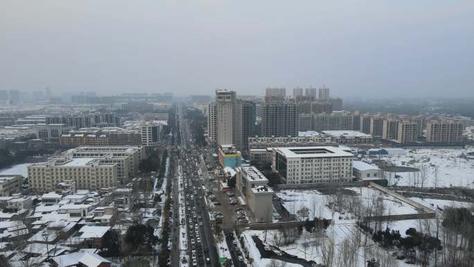 光山雪景航拍城市2