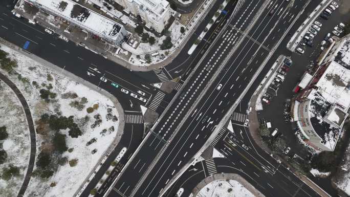 【4K】雪后干净的城市道路、宣传片片头