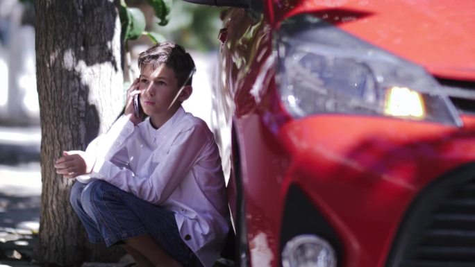孩子对交通事故的反思:后悔和自责