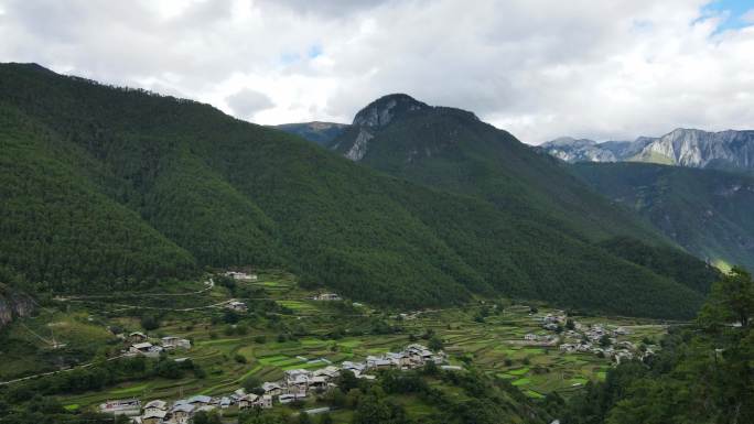 香格里拉 尼汝 世界第一村