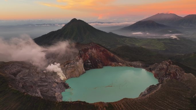 印尼ljen火山航拍延时混剪