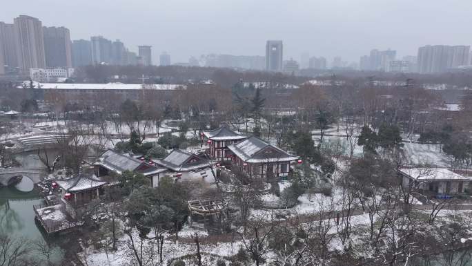 西安兴庆公园雪景