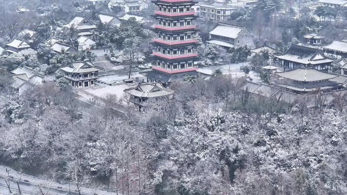 航拍扬州瘦西湖大明寺观音山宋夹城园林雪景