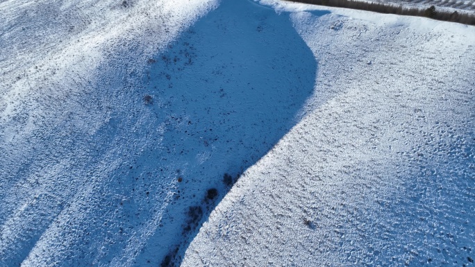 呼伦贝尔雪域丘陵山岭雪景