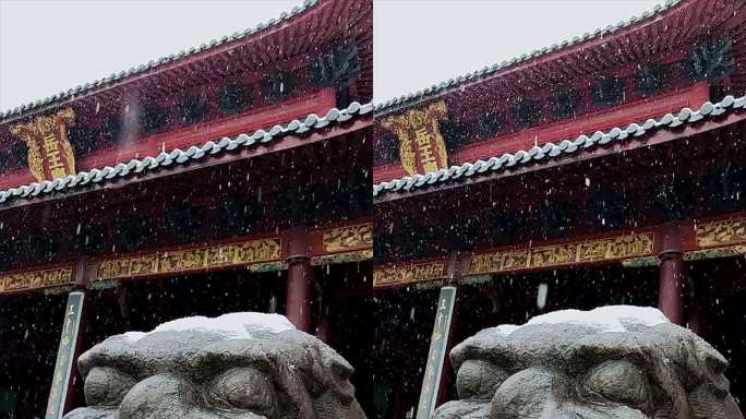 雪中的杭州岳王庙
