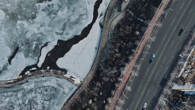 冬季城市河道结冰碧水白冰航拍